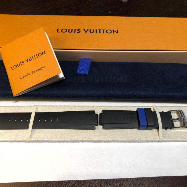 LOUIS VUITTON(ルイヴィトン)のLOUIS VUITTON タンブール用ラバーベルト　メンズ メンズの時計(ラバーベルト)の商品写真