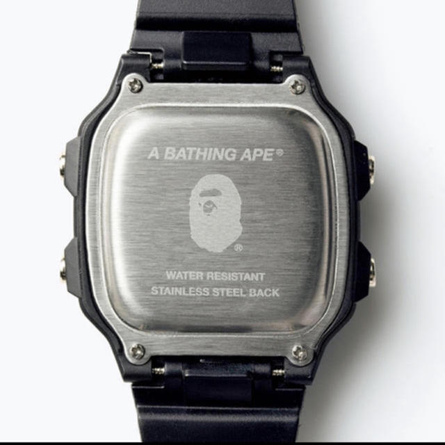 A BATHING APE(アベイシングエイプ)の最終値下げ！　A BATHING APE　2020　腕時計のみ メンズの時計(腕時計(デジタル))の商品写真