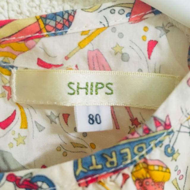 SHIPS KIDS(シップスキッズ)のリバティ❤︎シップス❤︎ロンパース80 キッズ/ベビー/マタニティのベビー服(~85cm)(ロンパース)の商品写真