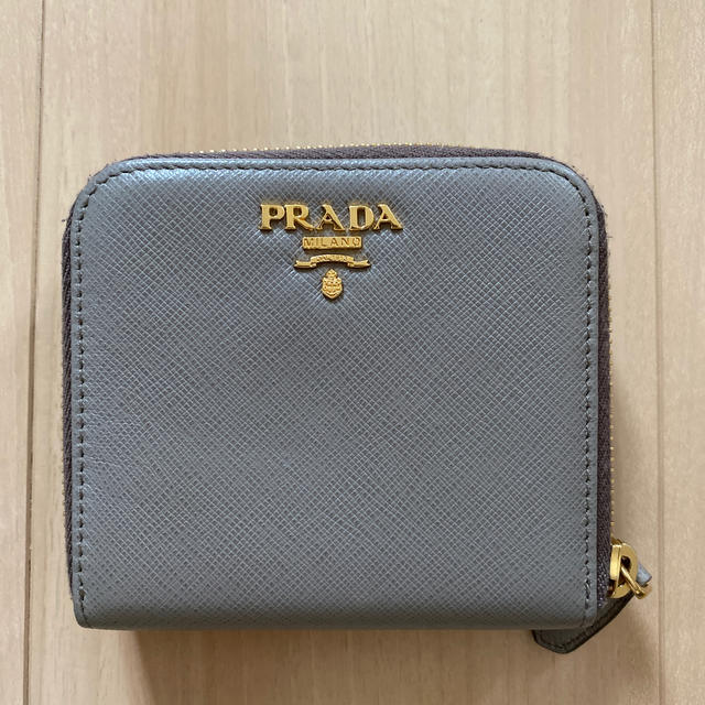 プラダ PRADA 財布 サフィアーノ メタル 二つ折り財布 グレー開閉 - 財布