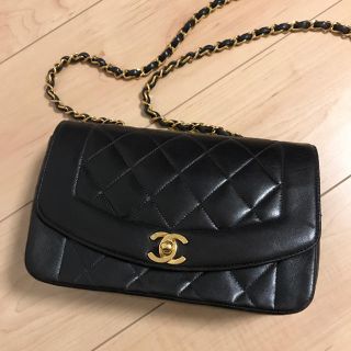 シャネル(CHANEL)のシャネル ショルダーバッグ ダイアナフラップ(ショルダーバッグ)