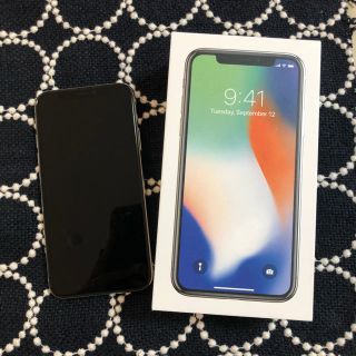 アップル(Apple)のうららら様専用iPhone x silver 本体　64G SIMロック解除済み(スマートフォン本体)