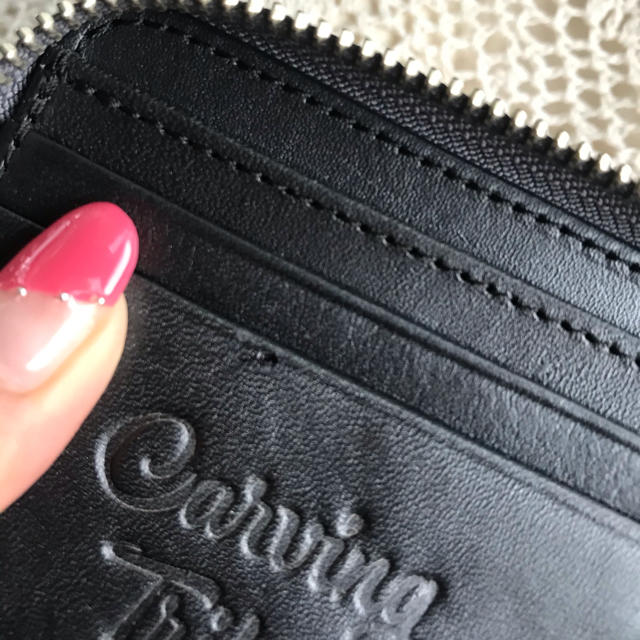 カービングトライブス 短財布 超美品 - 財布