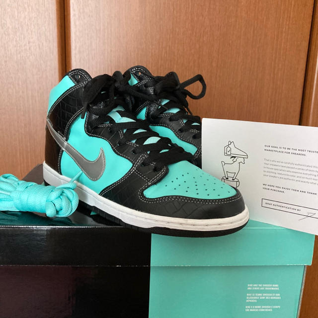 NIKE(ナイキ)のNIKE dunk high prm sb tiffany メンズの靴/シューズ(スニーカー)の商品写真