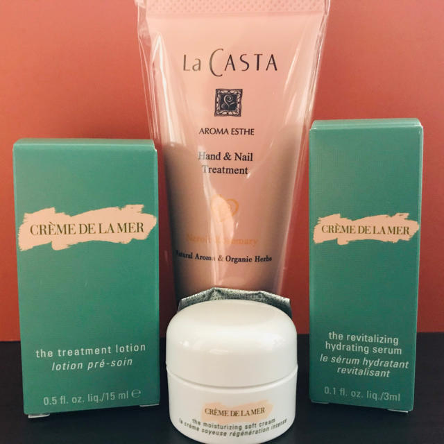 DE LA MER(ドゥラメール)のDE LA MER 試供品 コスメ/美容のキット/セット(サンプル/トライアルキット)の商品写真