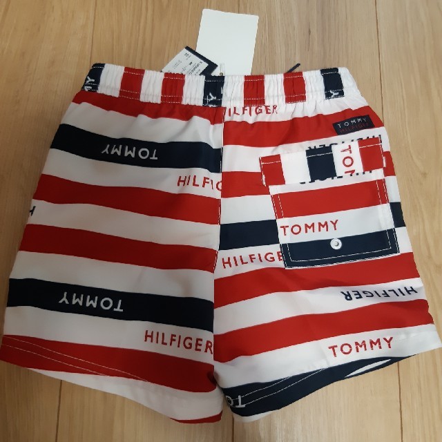 TOMMY HILFIGER(トミーヒルフィガー)のTOMMY HILFIGER　キッズ水着 キッズ/ベビー/マタニティのキッズ服男の子用(90cm~)(水着)の商品写真