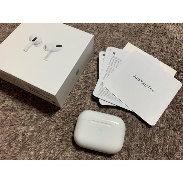 税込】 Apple ケースのみ Apple Pro AirPods - ヘッドフォン/イヤフォン