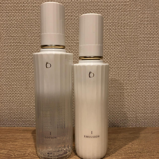 BENEFIQUE(ベネフィーク)のベネフィークローションⅠ 200ml   エマルジョンⅠ150ml コスメ/美容のスキンケア/基礎化粧品(化粧水/ローション)の商品写真