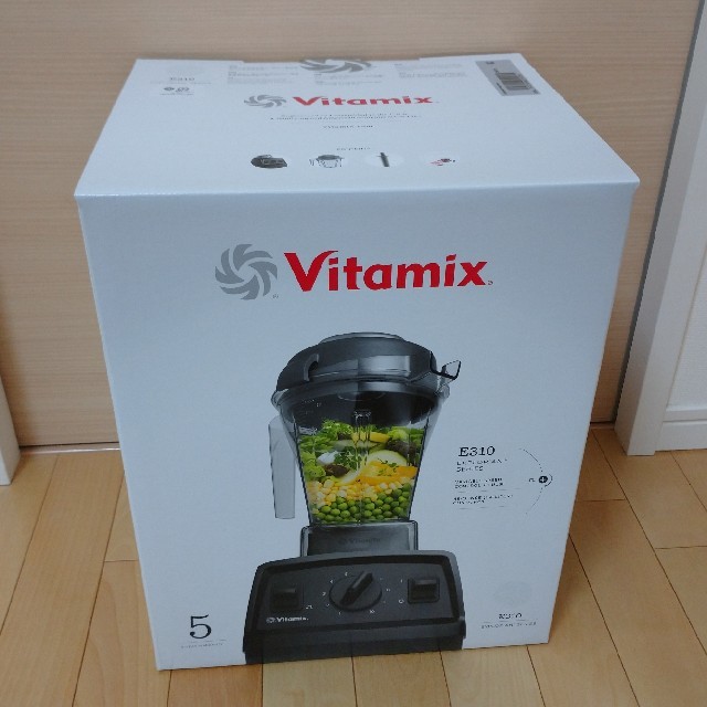 Vitamix(バイタミックス)のバイタミックス 高性能 ブレンダー  ミキサー E310 ホワイト スマホ/家電/カメラの調理家電(ジューサー/ミキサー)の商品写真