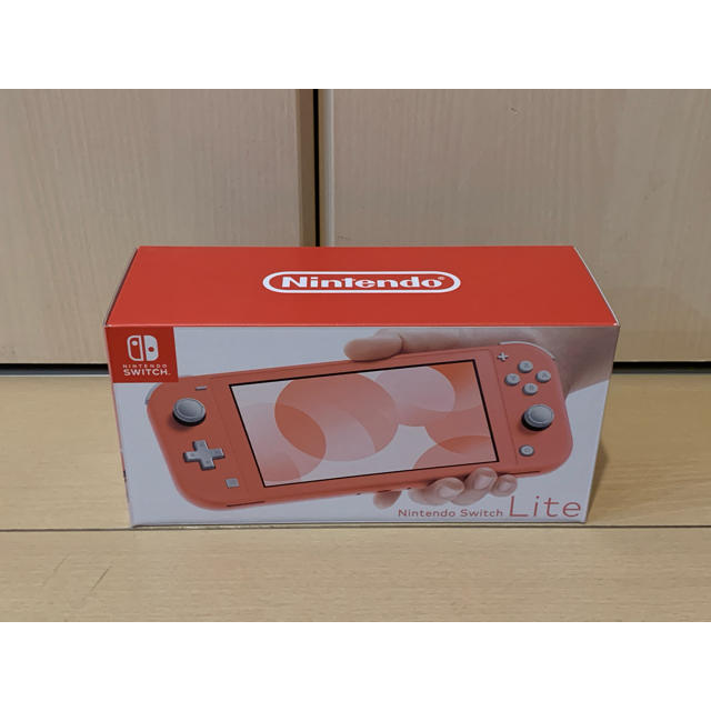 【新品】ニンテンドースイッチライト　コーラル　Nintendo　Switch本体