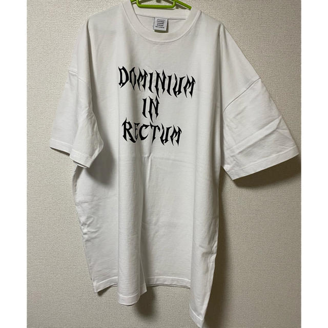 VETEMEMTSオーバーサイズTシャツoff-white