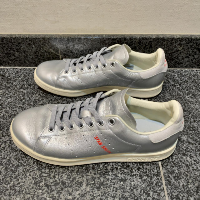 adidas(アディダス)のスタンスミス　シルバー メンズの靴/シューズ(スニーカー)の商品写真