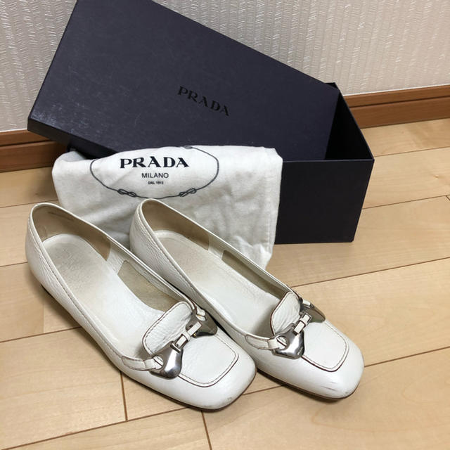 PRADA(プラダ)のプラダ パンプス 36 正規品 レディースの靴/シューズ(ハイヒール/パンプス)の商品写真