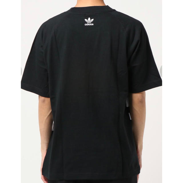 adidas(アディダス)のアディダスオリジナルス ビッグトレフォイル　ボクシー　Tシャツ  レディースのトップス(Tシャツ(半袖/袖なし))の商品写真