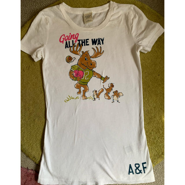 Abercrombie&Fitch(アバクロンビーアンドフィッチ)のアバクロTシャツ レディースのトップス(Tシャツ(半袖/袖なし))の商品写真