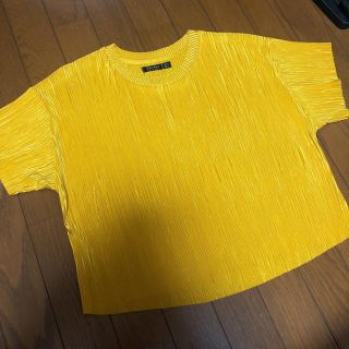 ベルシュカ(Bershka)のBershka トップス☆最終お値下げ☆(カットソー(半袖/袖なし))