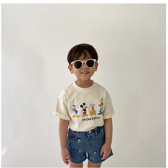 ZARA KIDS(ザラキッズ)の新品　デニムショートパンツ　デニム　パンツ　ミッキー　mickey 100 キッズ/ベビー/マタニティのキッズ服男の子用(90cm~)(パンツ/スパッツ)の商品写真