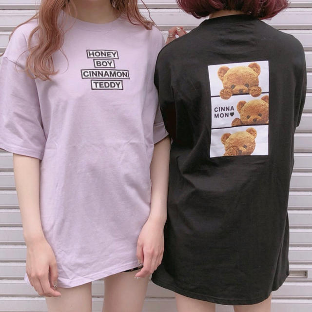 Honey Cinnamon(ハニーシナモン)のハニーシナモン　シナモンTシャツ黒　ユニセックス レディースのトップス(Tシャツ(半袖/袖なし))の商品写真