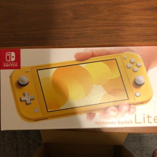 ニンテンドースイッチ(Nintendo Switch)のNintendo Switch Lite イエロー 新品未開封(家庭用ゲーム機本体)