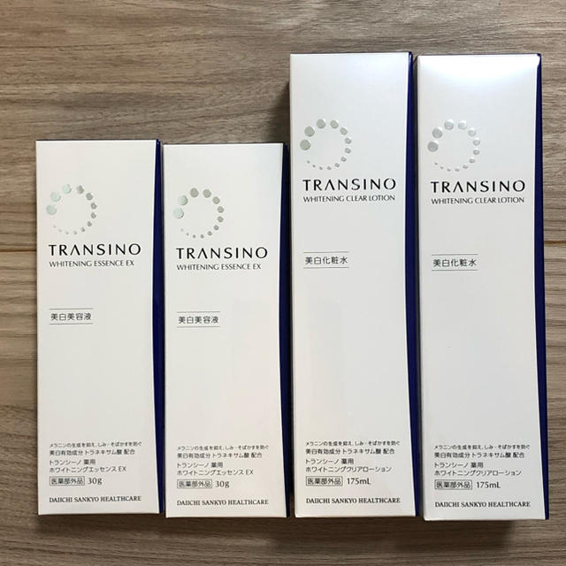 TRANSINO(トランシーノ)の【miki様専用】トランシーノ 薬用WHクリアローション 美容液　セット コスメ/美容のスキンケア/基礎化粧品(化粧水/ローション)の商品写真