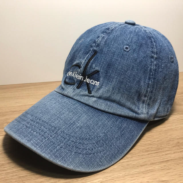 Calvin Klein(カルバンクライン)のカルバン　クライン　CK Logo Cap 送料無料　正規品　男女兼用　デニム レディースの帽子(キャップ)の商品写真