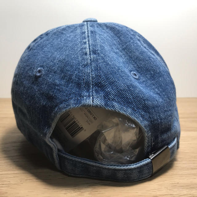 Calvin Klein(カルバンクライン)のカルバン　クライン　CK Logo Cap 送料無料　正規品　男女兼用　デニム レディースの帽子(キャップ)の商品写真