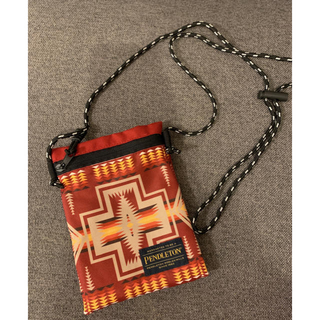 PENDLETON(ペンドルトン)のPENDLETON サコッシュ　バッグ　新品未使用 レディースのバッグ(ショルダーバッグ)の商品写真