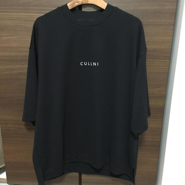 CULLNI ロゴTシャツトップス