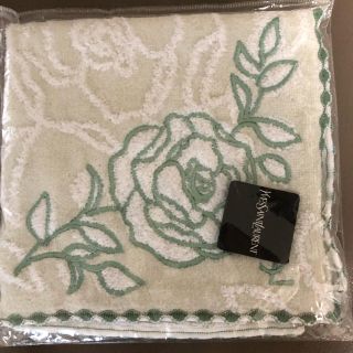 サンローラン(Saint Laurent)のイブサンローラン　大判タオルハンカチ　薔薇　グリーン　新品未開封☆(ハンカチ)