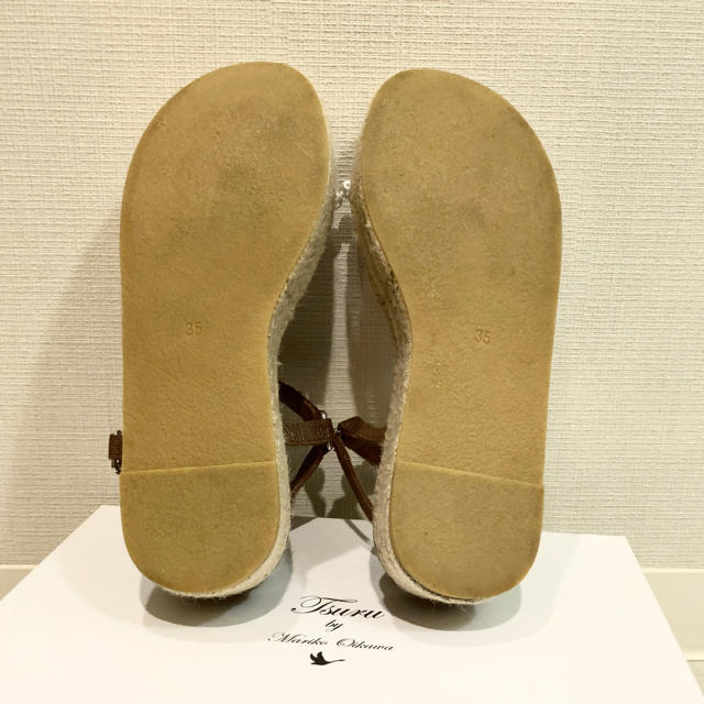 TSURU by Mariko Oikawa(ツルバイマリコオイカワ)のals様専用❇︎ツルバイマリコオイカワ ウェッジソール サンダル 35MOUVE レディースの靴/シューズ(サンダル)の商品写真