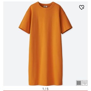 ユニクロ(UNIQLO)のユニクロユー　クルーネックTワンピース　オレンジ　Mサイズ(ひざ丈ワンピース)