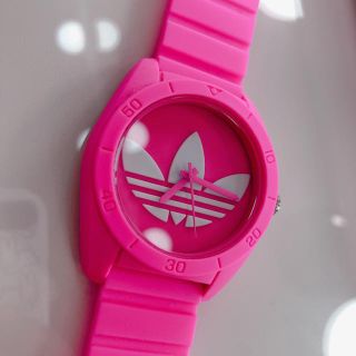 Adidas 可愛いadidas腕時計7色新品 男女 の通販 By Lazybubble S Shop アディダスならラクマ