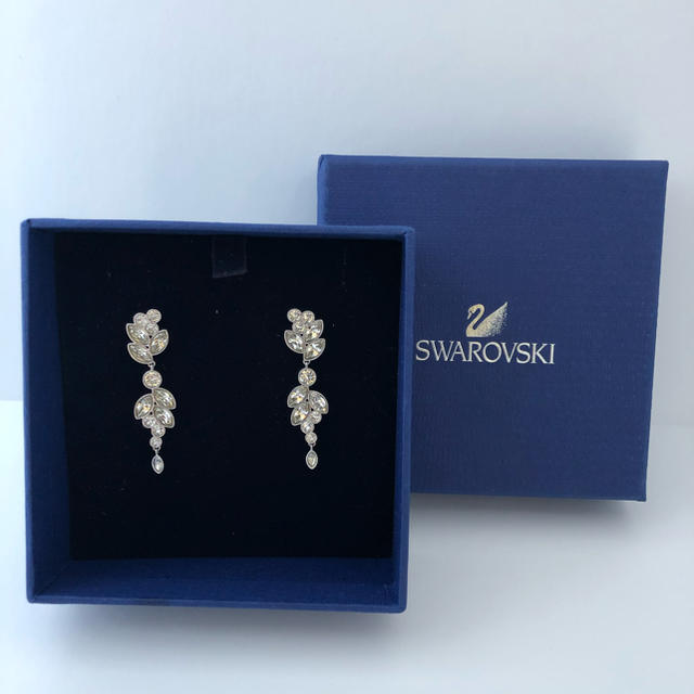 【美品】SWAROVSKI  ピアス