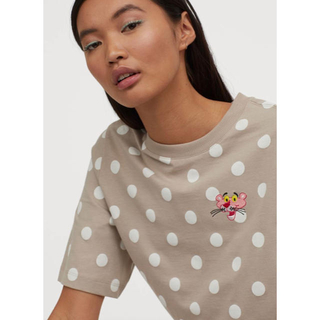 エイチアンドエイチ(H&H)のH&M ピンクパンサーデザインオーバーサイズTシャツ(Tシャツ(半袖/袖なし))