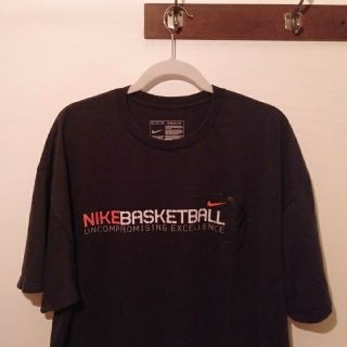 ナイキ(NIKE)のナイキ　メンズ　Ｔシャツ　サイズXXL　バスケットボールプリント　フォロー割(Tシャツ/カットソー(半袖/袖なし))