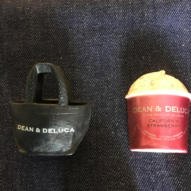 DEAN & DELUCA(ディーンアンドデルーカ)のDEAN & DELUCA  可愛いマグネット エンタメ/ホビーのコレクション(ノベルティグッズ)の商品写真