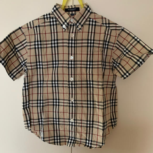 BURBERRY(バーバリー)の半袖シャツ　ハーフパンツ　男児用　110センチ　 キッズ/ベビー/マタニティのキッズ服男の子用(90cm~)(ブラウス)の商品写真