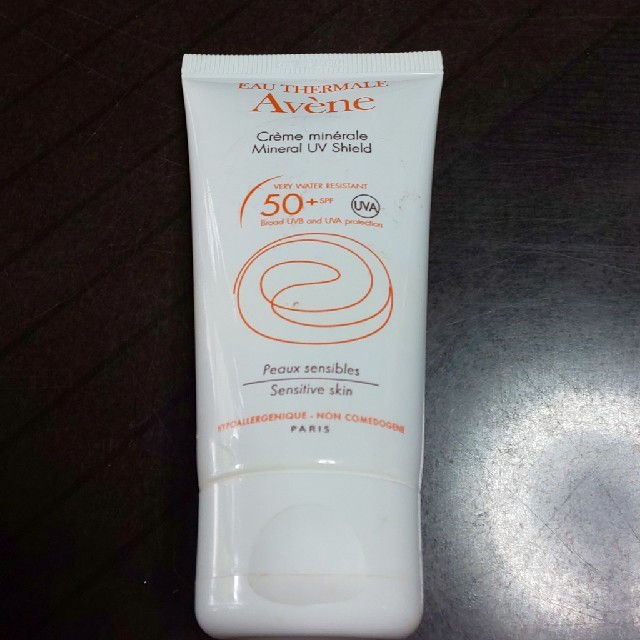 Avene(アベンヌ)のアベンヌ 日焼け止めクリーム(敏感肌用)SPF50+PA++++ コスメ/美容のベースメイク/化粧品(化粧下地)の商品写真
