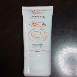 アベンヌ(Avene)のアベンヌ 日焼け止めクリーム(敏感肌用)SPF50+PA++++(化粧下地)