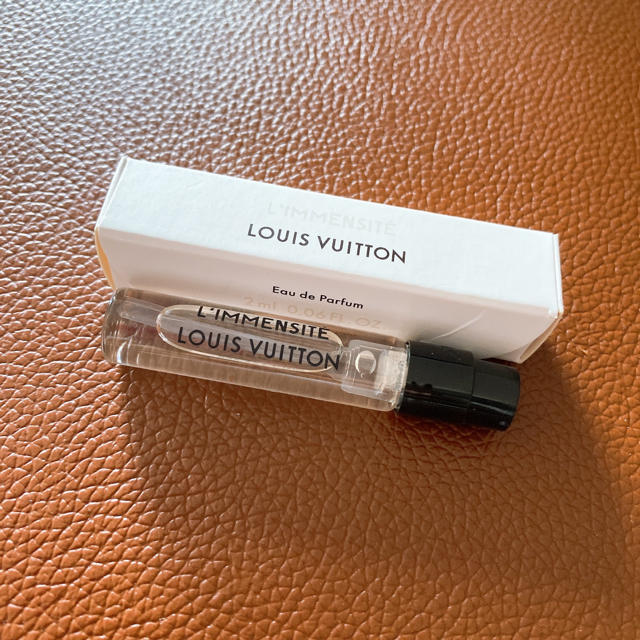LOUIS VUITTON - 【新品】ルイビトン香水サンプルの通販 by nazuzu's shop｜ルイヴィトンならラクマ