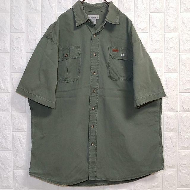 carhartt(カーハート)のカーハート 半袖ワークシャツ 革タグ ワンポイント ビッグシルエット メンズのトップス(シャツ)の商品写真