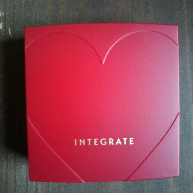 INTEGRATE(インテグレート)のインテグレートファンデーションケース コスメ/美容のベースメイク/化粧品(ファンデーション)の商品写真