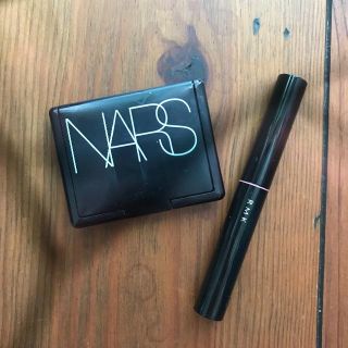 ナーズ(NARS)のRMKリップクレヨン○NARSブラッシュ(チーク)