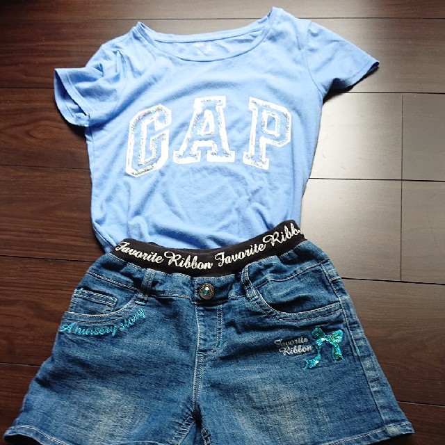 GAP(ギャップ)のGAP青Tシャツ&ショートパンツ non様専用 キッズ/ベビー/マタニティのキッズ服女の子用(90cm~)(Tシャツ/カットソー)の商品写真