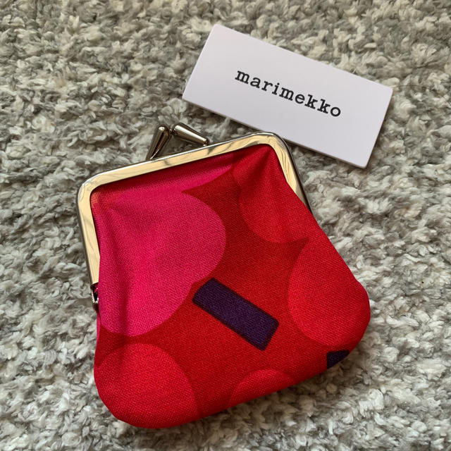 marimekko(マリメッコ)のマリメッコ　がま口　小銭入れ　ミニポーチ　新品 レディースのファッション小物(コインケース)の商品写真