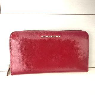 バーバリー(BURBERRY)のバーバリー/赤エナメル/財布/バーバリー/本革(財布)