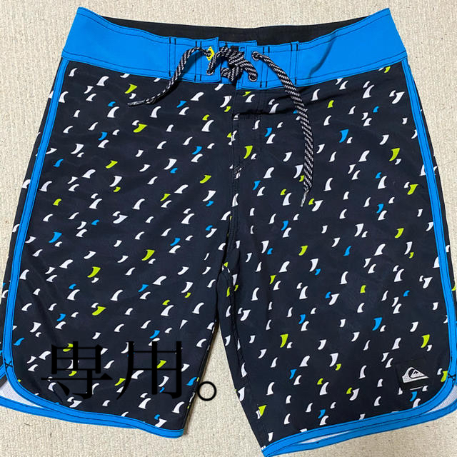 QUIKSILVER(クイックシルバー)のQUIKSILVERメンズ★サーフパンツ水着。 メンズの水着/浴衣(水着)の商品写真