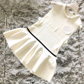 クロエ(Chloe)の【新品未使用】Chloe2018 ペプラムニット ¥162,000/ドゥロワー(シャツ/ブラウス(半袖/袖なし))