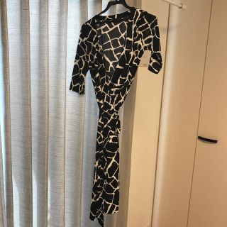 ダイアンフォンファステンバーグ(DIANE von FURSTENBERG)のアンジェ様専用〈美品〉膝丈ワンピース　ポリエステル 100(ひざ丈ワンピース)