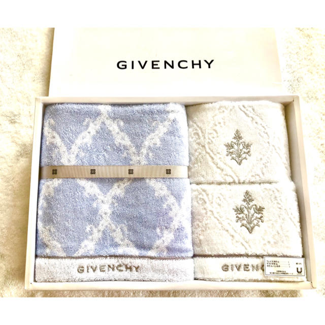 GIVENCHY(ジバンシィ)のジバンシー GIVENCHY タオルセット 新品   インテリア/住まい/日用品の日用品/生活雑貨/旅行(タオル/バス用品)の商品写真